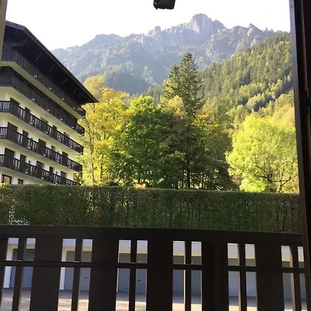 Apartment Studio With Balcony In